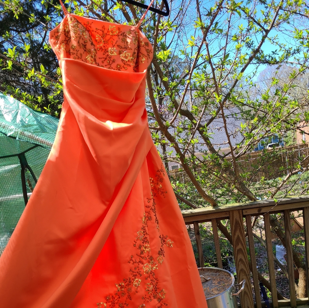 Beautiful orange peach formal prom dress floor length.